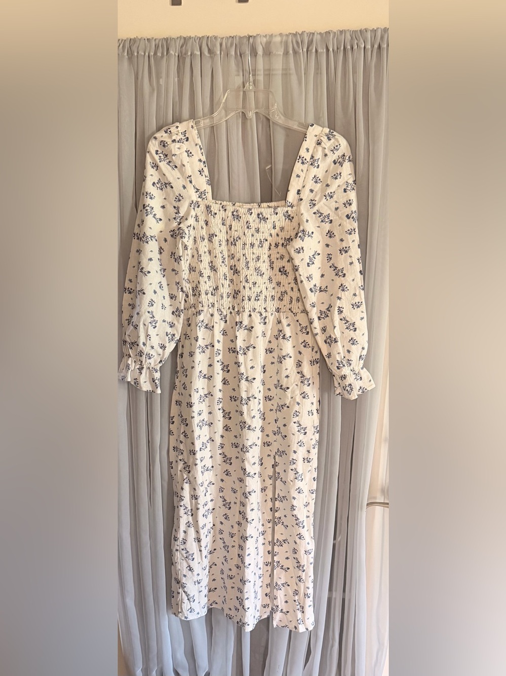 House of Harlow 1960 Linen Blend White Midi Dress with Blue Floral Small